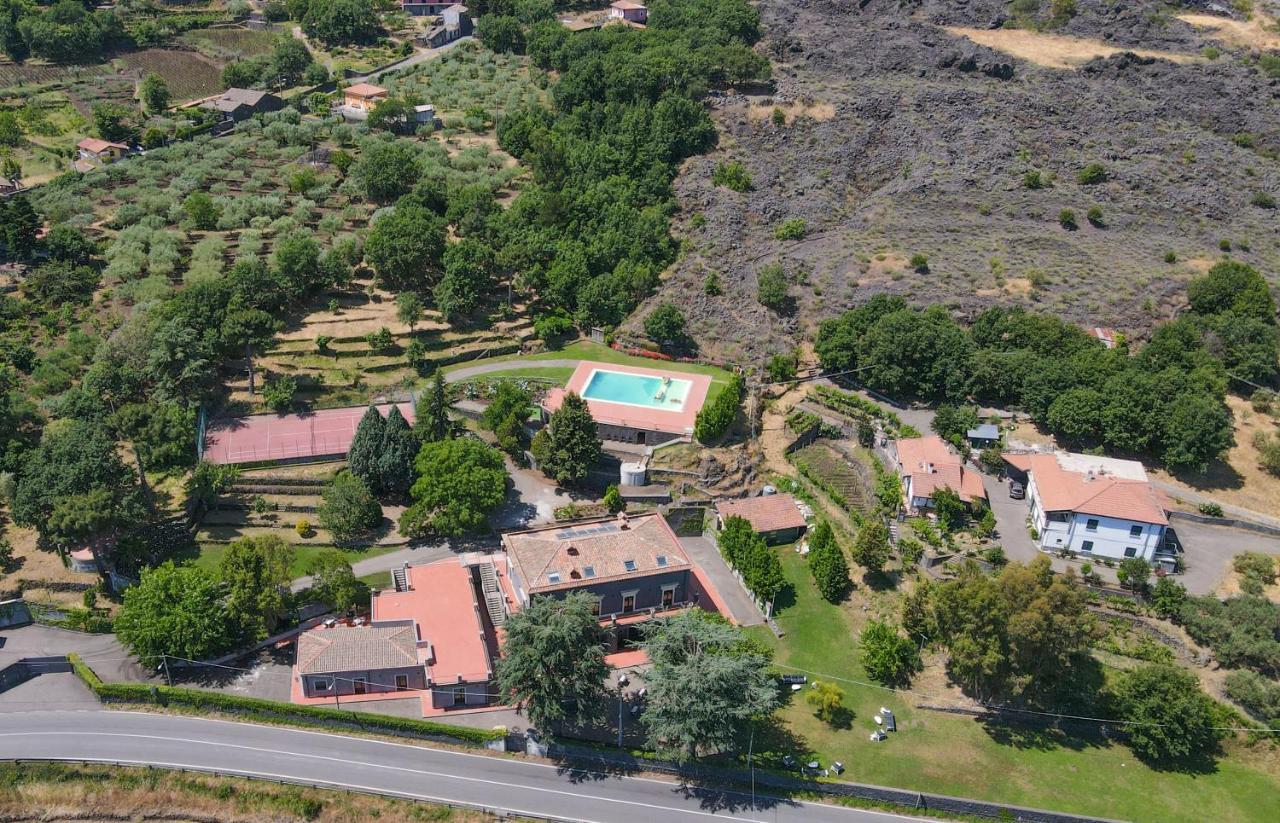 Santoro Country House Hotel Castiglione De Sicilia Exterior photo